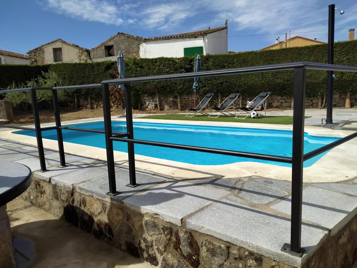 Casa Rural Mi Descanso Valdefuentes de Sangusín Exterior foto